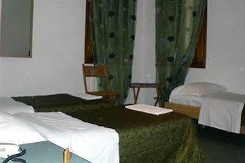 Hotel Astoria Venise Extérieur photo